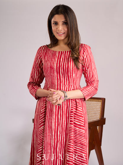 Elegant and flowy Red & White Striped Viscose Flared Kurta