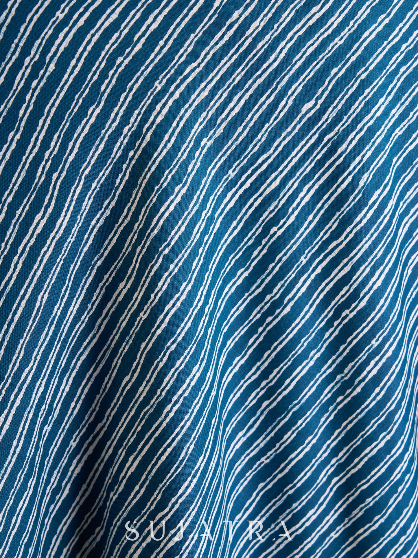 Graceful Blue Striped Viscose Flared Sleeveless Kurta