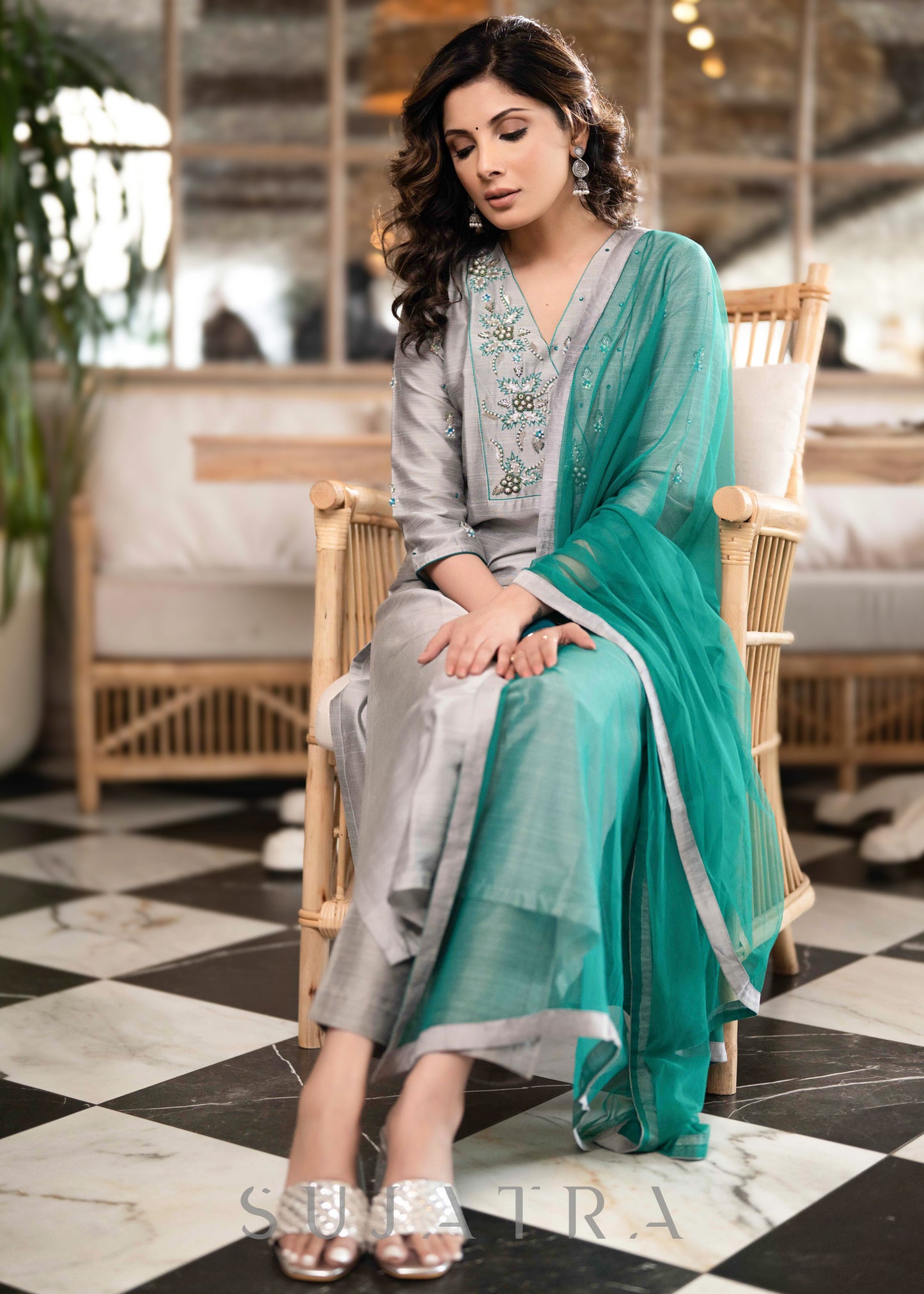 Elegant Grey Cotton Silk Kurta With Turquoise Embroidery On Yoke