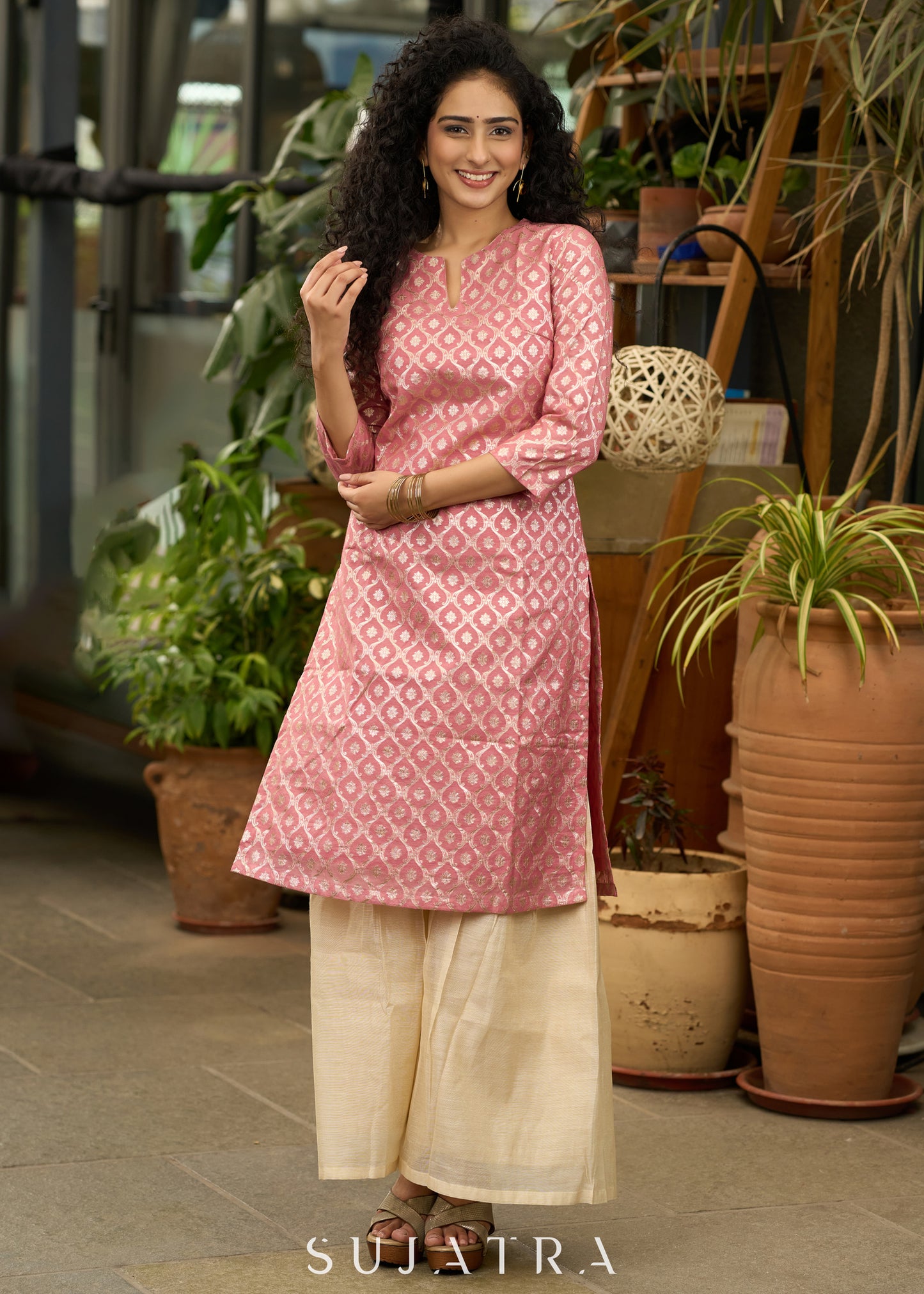 Graceful foxy pink banarsi Kurta