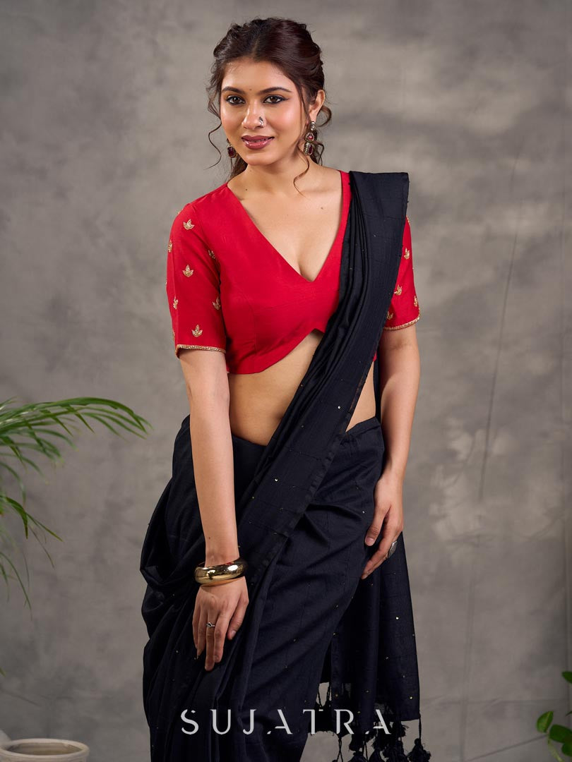 Effortless Black Cotton Saree with Minimal Embellishment