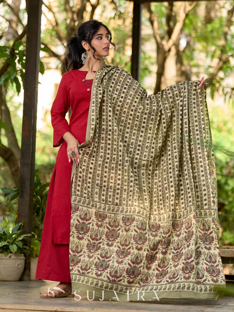 Timeless Beige Mul Cotton Dupatta with Contrasting Floral Pallu
