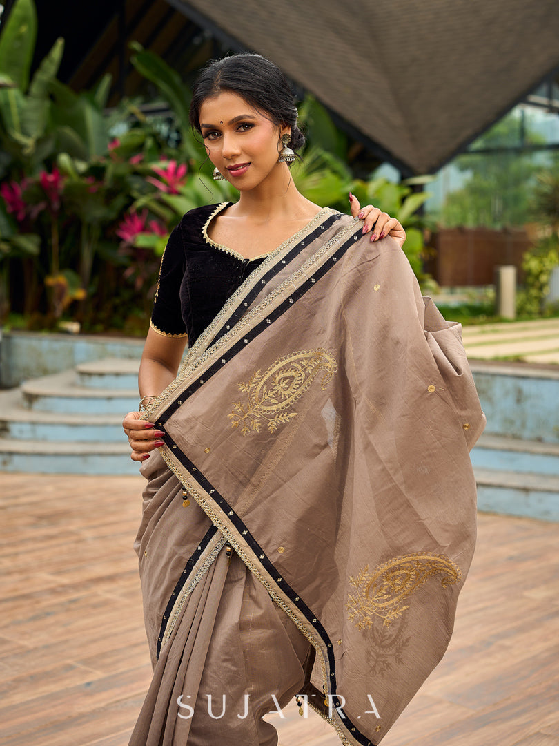 Contemporary Beige Chanderi Silk Saree with Black-Gold Woven Border & Embroidered Pallu