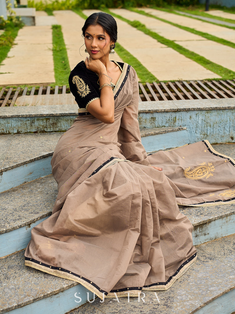 Contemporary Beige Chanderi Silk Saree with Black-Gold Woven Border & Embroidered Pallu