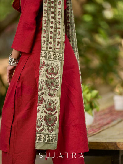 Graceful Beige Mul Cotton Dupatta with Traditional Print