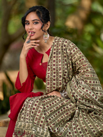 Graceful Beige Mul Cotton Dupatta with Traditional Print