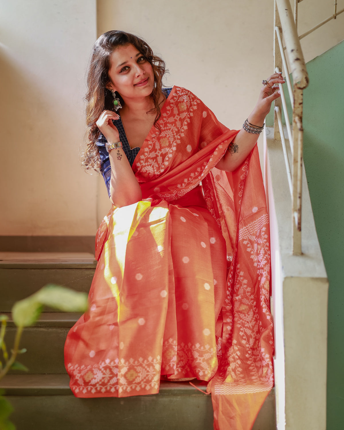 Elegant Orange Woven Silk Jamdani Saree with Floral Motifs