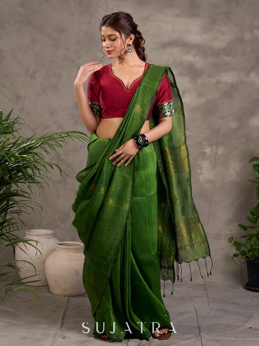 Classic Dark Green Pure Linen Saree with Zari Butti