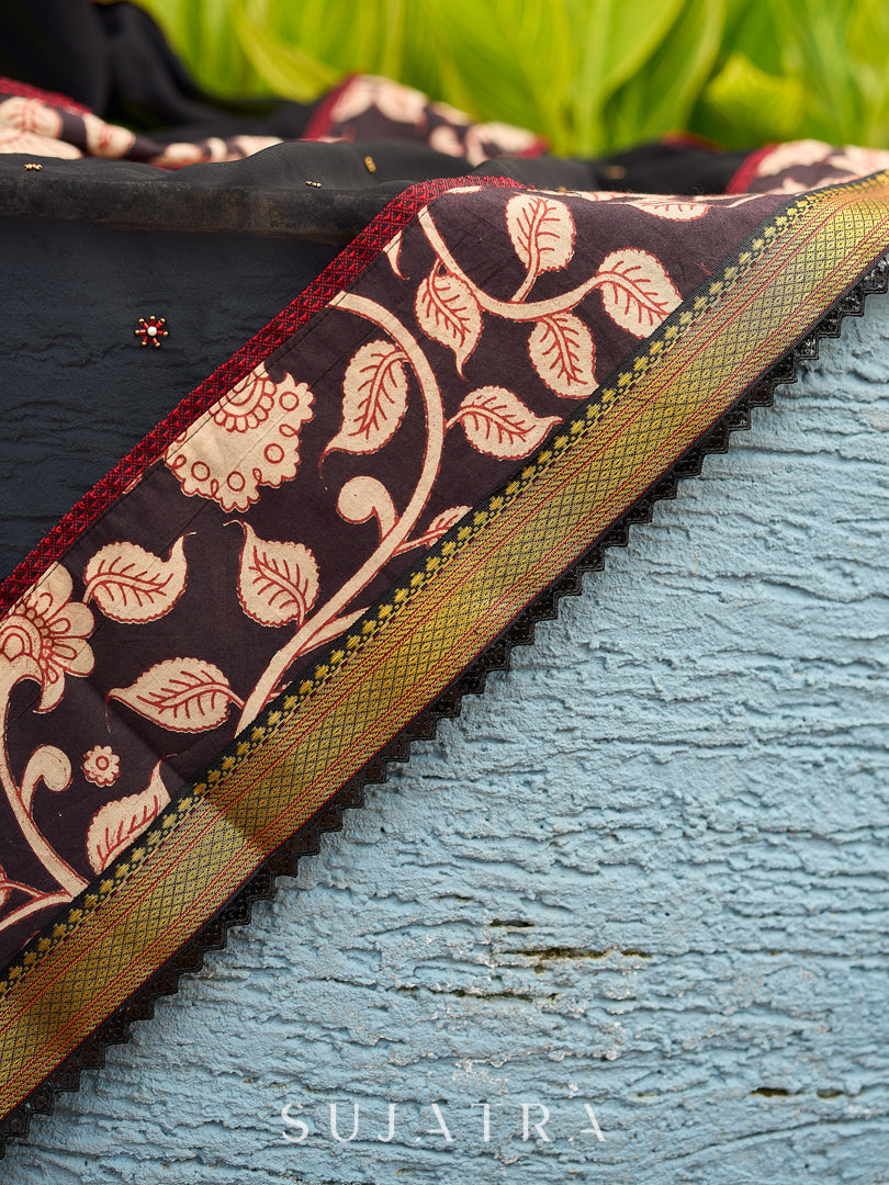 Vibrant Black Georgette Saree with Golden Zari Border & Kalamkari Floral Print Pallu & Border