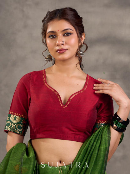 Classic Dark Green Pure Linen Saree with Zari Butti