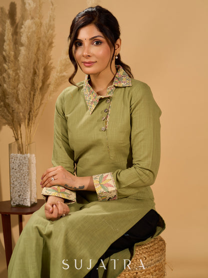 Meadow Mint Slub Kurta with Artistic Cuffs and Twisted Collar