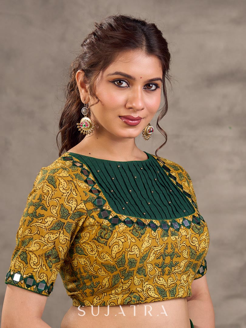 Sophisticated Bottle Green Cotton Saree