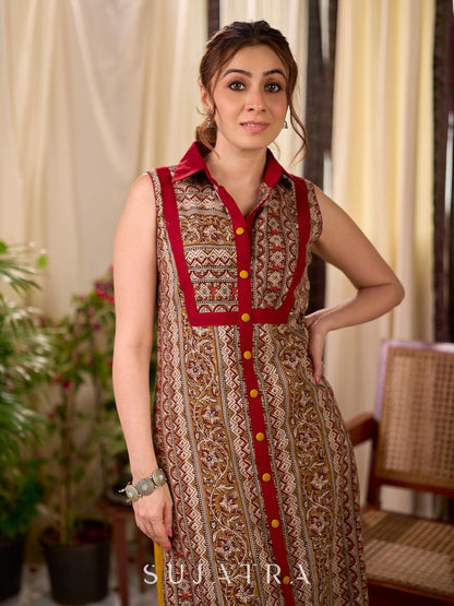 Dussehra Sale — Multicolour Ethnic Print Cotton Sleeveless Kurta with Bold Maroon Collar and Placket Detail