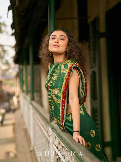 Bottle Green Shibori Art Silk Saree with Contrasting Red Bandhani Border