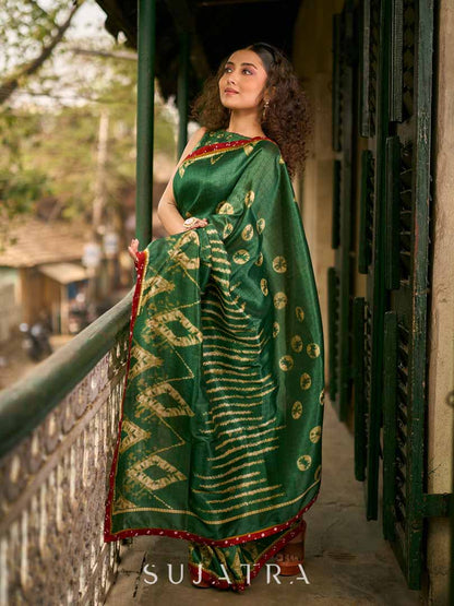 Bottle Green Shibori Art Silk Saree with Contrasting Red Bandhani Border