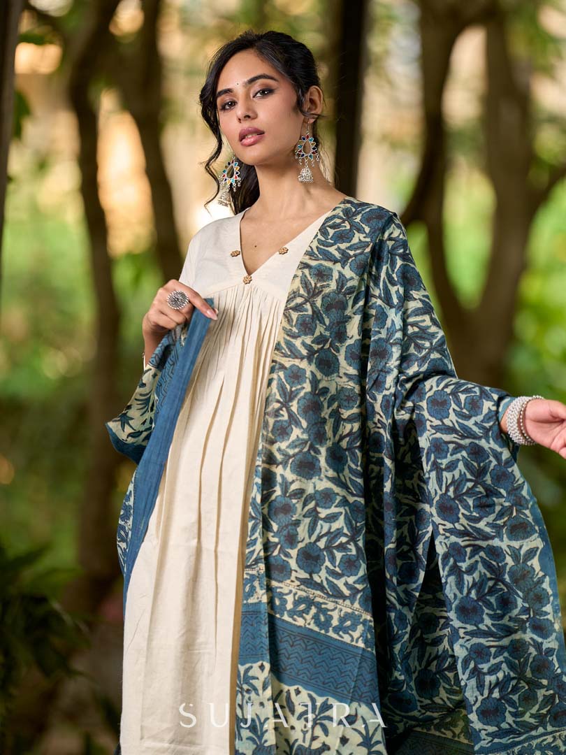 Classic Navy Blue Mul Cotton Dupatta with Traditional Prints