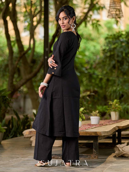 Elegant Black Cotton Kurta with Button Embellishments