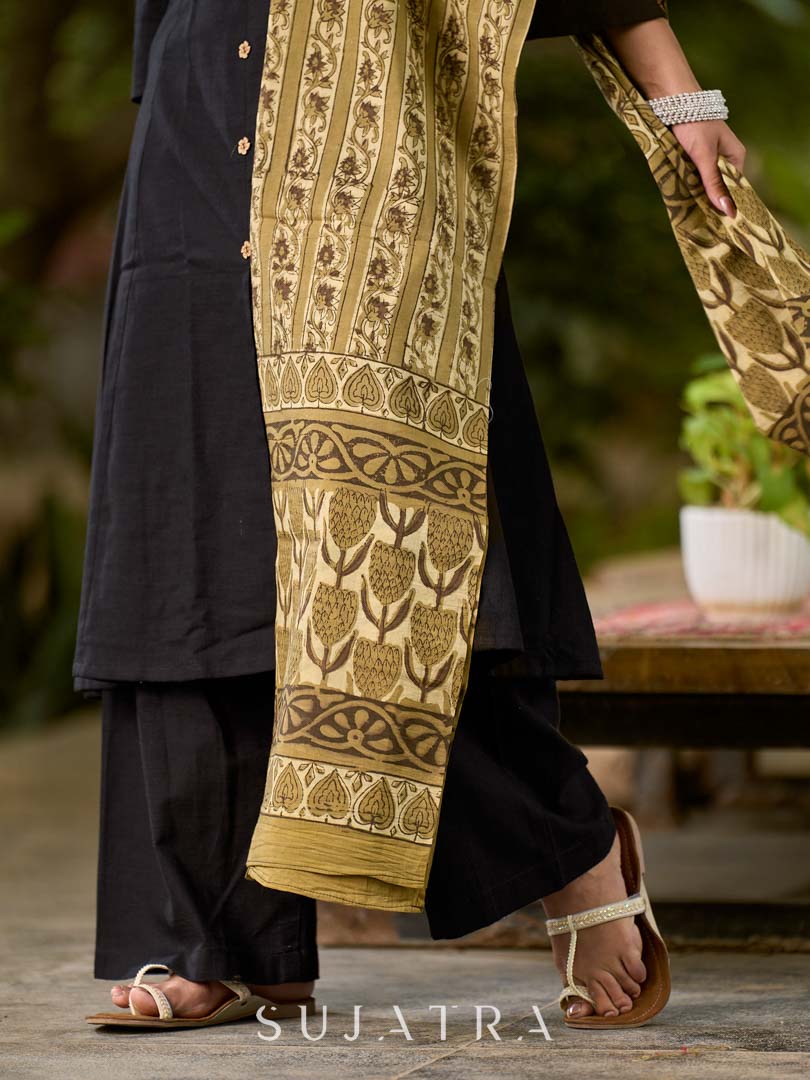 Earthy Olive Mul Cotton Dupatta with Traditional Prints