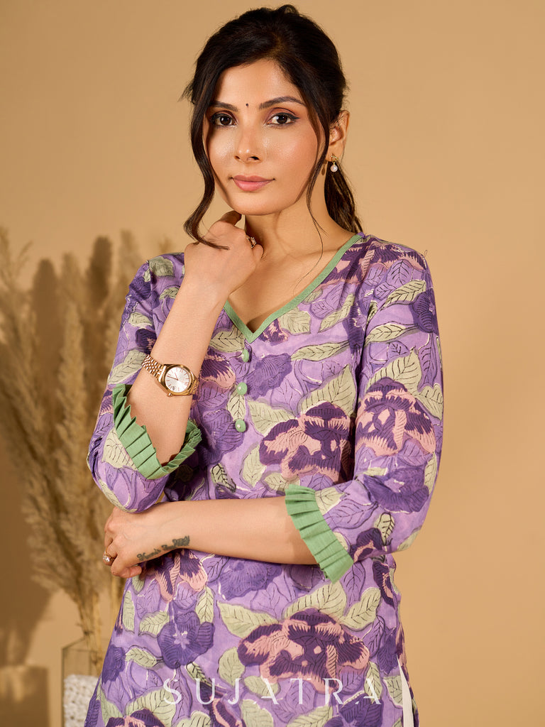 Lilac Grace Printed Mul Cotton Kurta with Contrast Green Touches