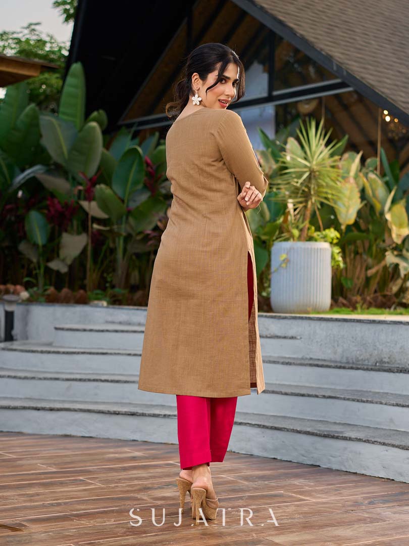 Sophisticated Beige Cotton Kurta Adorned with Contrasting Floral Thread Hand Embroidery