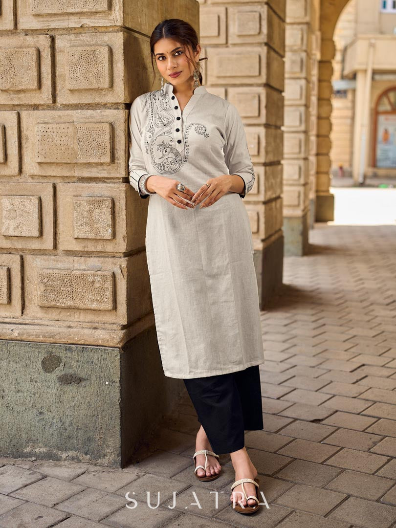 Simple Off-White Cotton Flex Straight Kurta with Minimal Hand Painting on Front & Sleeves