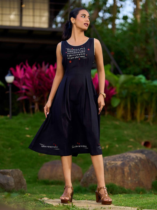 Graceful Black Rayon Pleated Dress with Script Art and Painted Hemline - Jacket Optional