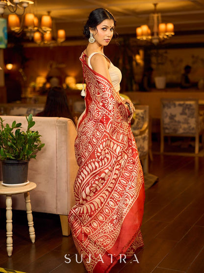 Cream and Red Pure Silk Saree with Ombre Effect and Kalamkari Printed Pallu & Border