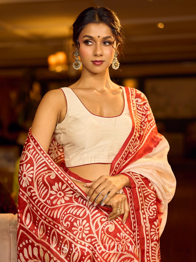 Handcrafted Ivory Pure Silk Saree with Red Kalamkari Print & Ombre Effect