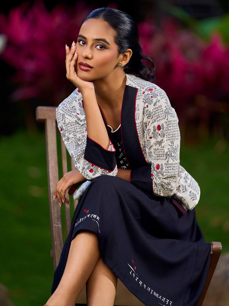 Graceful White Cotton Printed Jacket with Script Motifs and Black Trim Accents