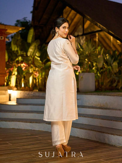 Contemporary White Chanderi Kurta with Minimal Hand Thread Embroidery & Gotapatti Work
