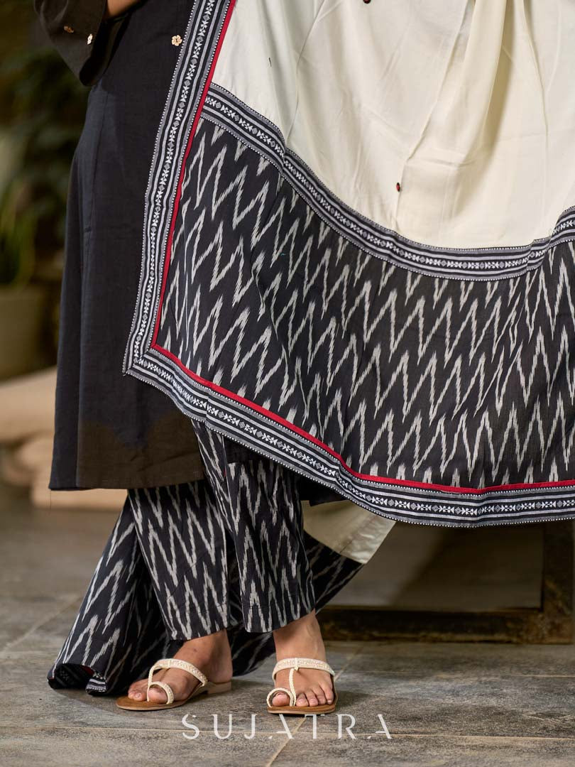 Graceful Off White Rayon Dupatta with Contrasting Ikat Pallu & Minimal Hand Embroidery