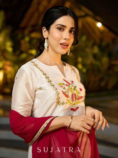Contemporary White Chanderi Kurta with Minimal Hand Thread Embroidery & Gotapatti Work