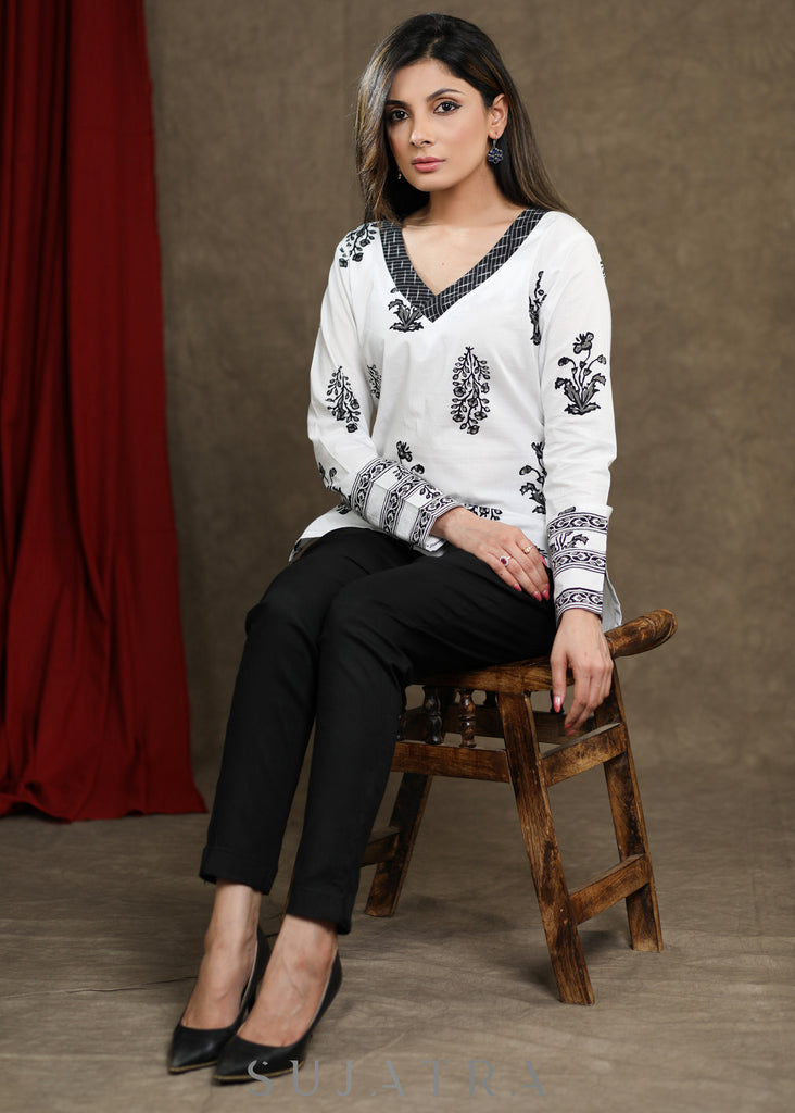 Smart Cotton Printed White Full Sleeves Top