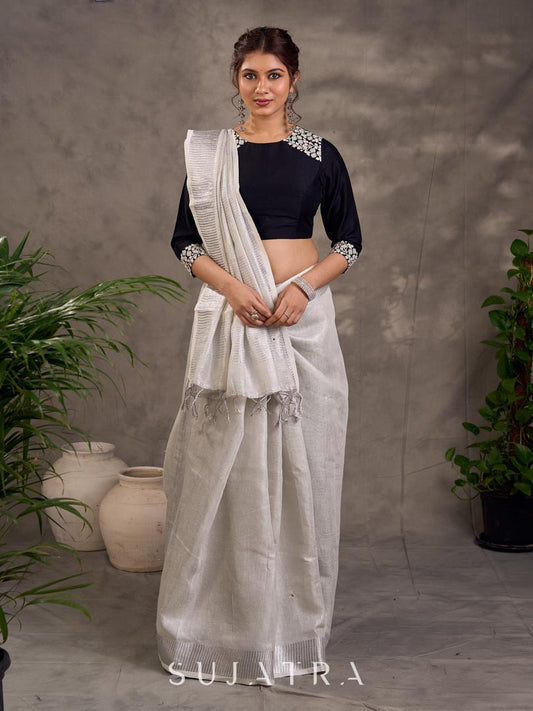 Exquisite Grey Pure Linen Saree with Cutwork
