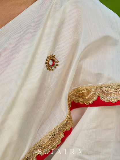 Traditional Ivory Chanderi Saree with Red-Gold Scalloped Border & Hand Embroidered Pallu
