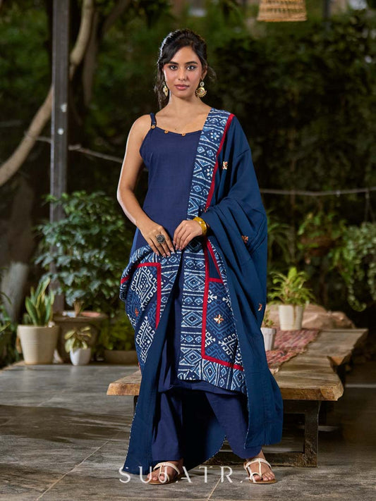 Striking Navy Blue Rayon Dupatta with Indigo Border & Pallu Adorned with Minimal Hand Embroidery