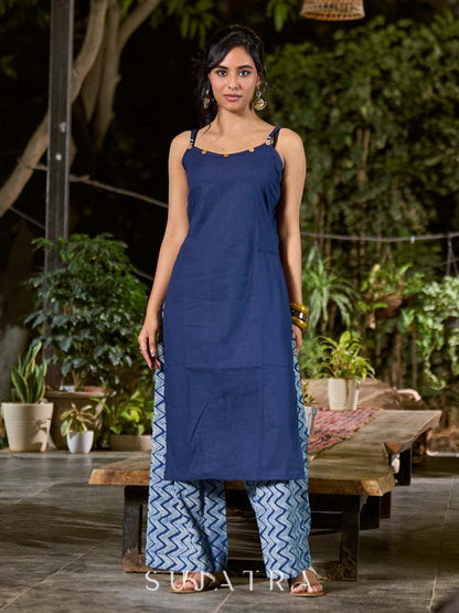Refined Maroon Rayon Dupatta with Indigo Border & Subtle Pearl Accents