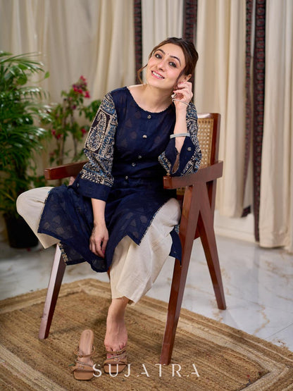 Dussehra Sale — Striking Navy Blue Jacquard Cotton Straight Kurta with Kalamkari Sleeves and Button Detail