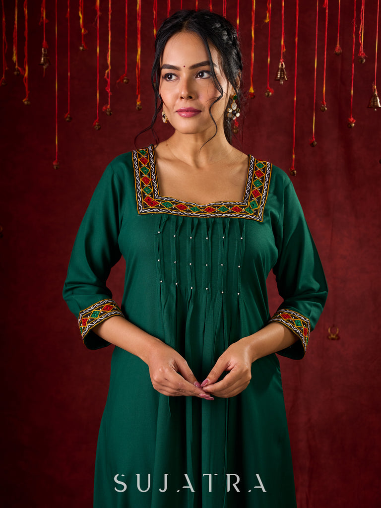 Elegant rayon kurta featuring tucks, square neck, and sparkling mirror detailing - Pant optional