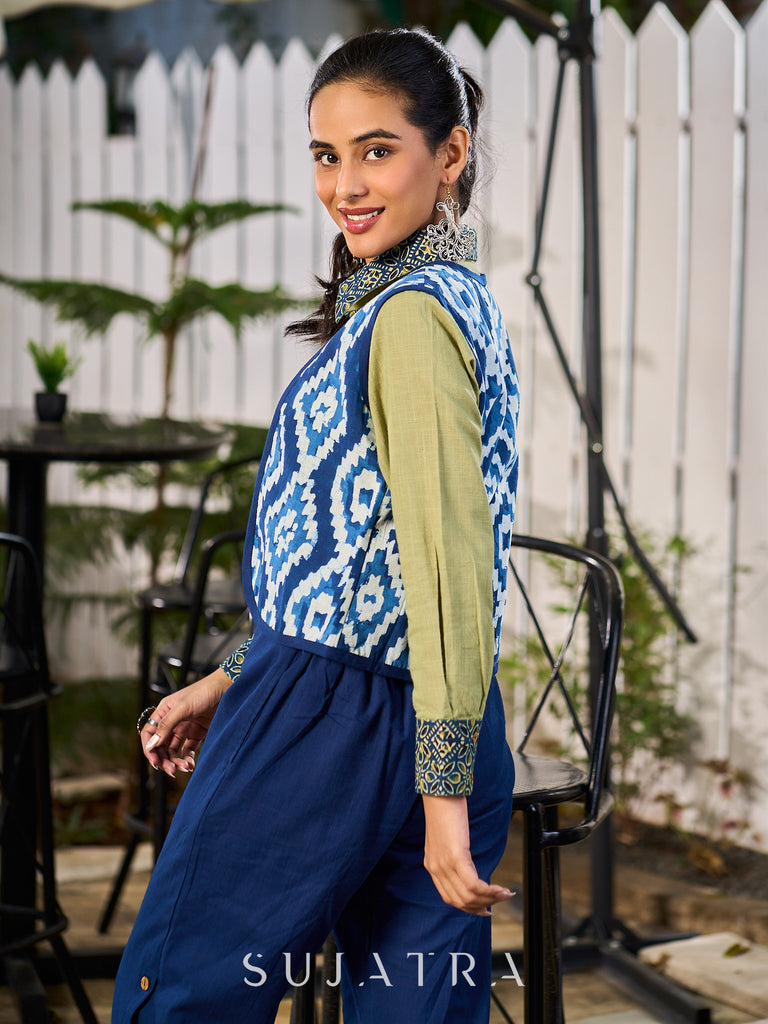 Refined Indigo Sleeveless Jacket In Cotton