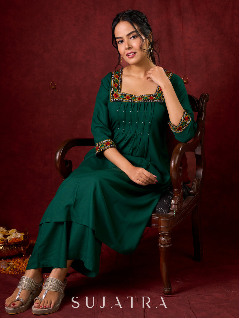 Elegant rayon kurta featuring tucks, square neck, and sparkling mirror detailing - Pant optional