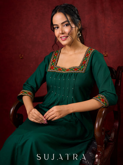 Elegant rayon kurta featuring tucks, square neck, and sparkling mirror detailing - Pant optional