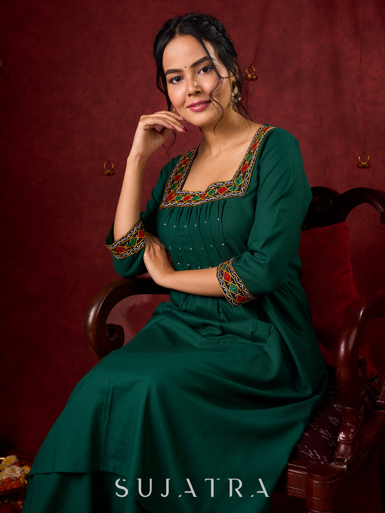 Elegant rayon kurta featuring tucks, square neck, and sparkling mirror detailing - Pant optional