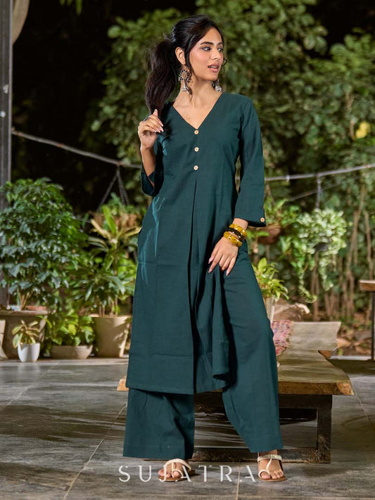Effortless Bottle Green Cotton Kurta with Sleek Minimal Finish