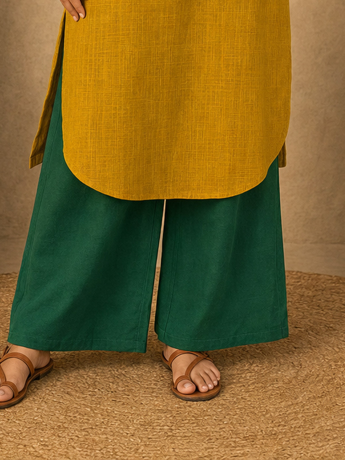 Classic Cotton Silk Solid Dark Green Pencil Pant
