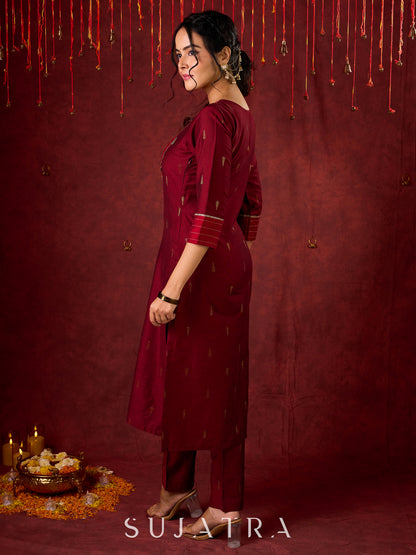 Elegant straight-cut kurta in maroon with shimmering golden buttis - Pant and Dupatta optional