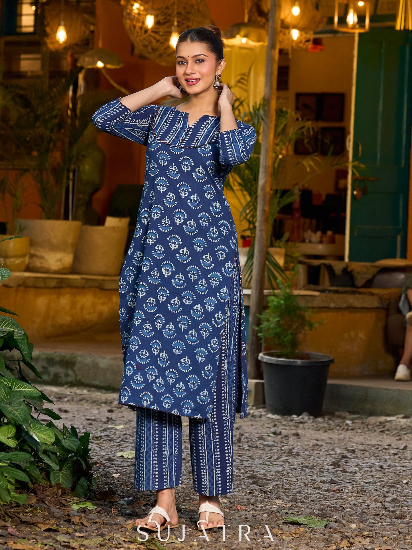 Timeless indigo kurta with an indigo border yoke and delicate stripe piping.