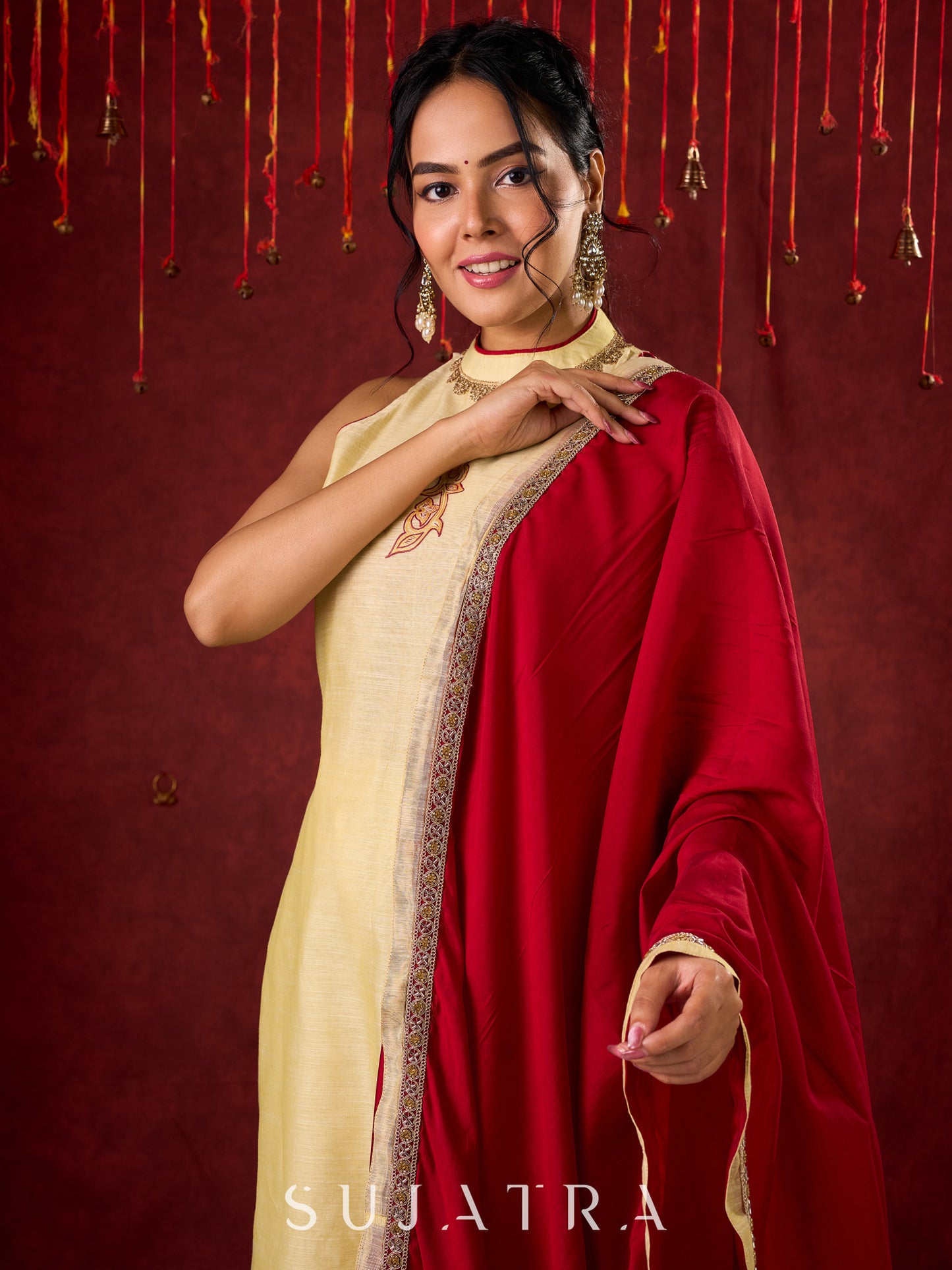 Elegant halter neck kurta in soft Chanderi with hand-painted art pant n dupatta optional