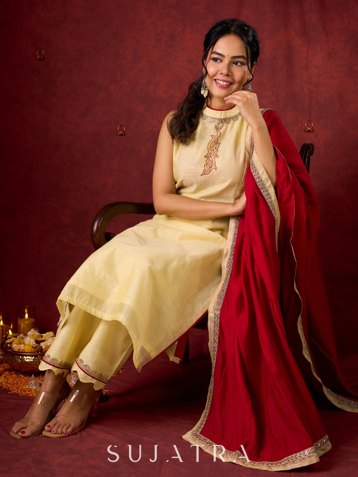 Elegant halter neck kurta in soft Chanderi with hand-painted art pant n dupatta optional