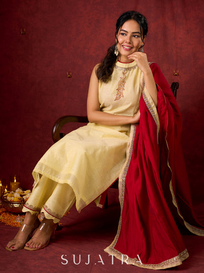 Elegant halter neck kurta in soft Chanderi with hand-painted art pant n dupatta optional